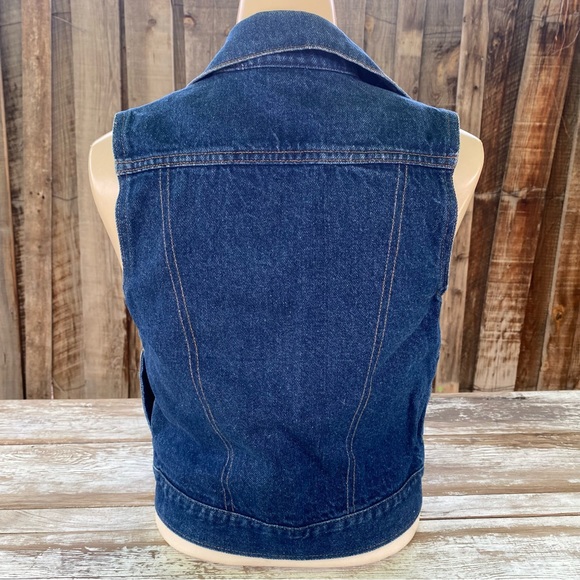 Vintage 80s dark blue denim Levis vest, pockets, snap front, biker hottie, Small - Picture 8 of 15